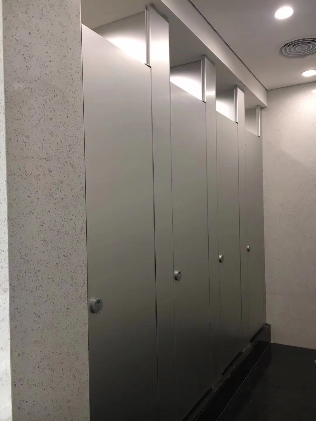 不锈钢隔断